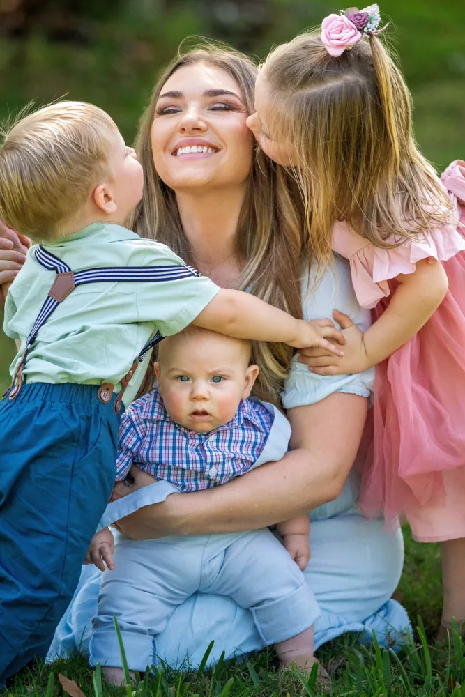Stephanie with Victoria Rose, Benaiah Michael and Elijah Bryan
